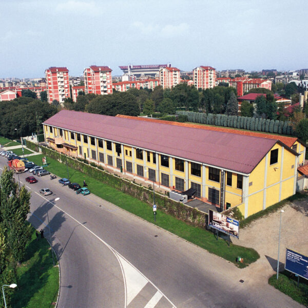 VIA SAN GIUSTO 85 MILANO