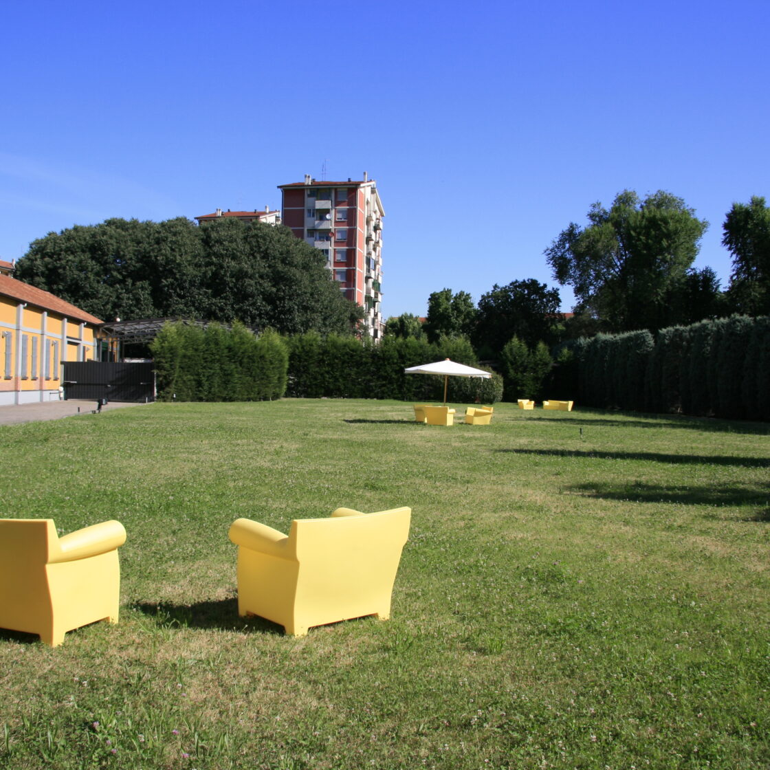 VIA SAN GIUSTO 85 MILANO